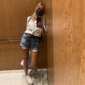 Meet your Posher, Jules